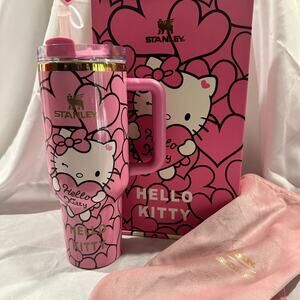 Stanley FlowState Quencher H2.0 Tumbler limited edition  Hello Kitty 40 oz Pink